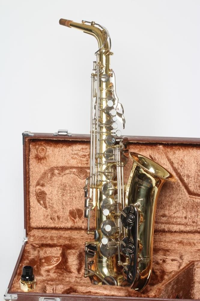 A YAMAHA YAS 23 ALTO SAXOPHONE, serial number 005224, with Lawton 5 Star B metal mouthpiece, cased Image