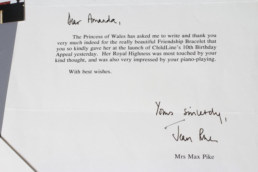 A SIGNED LETTER FROM PRINCESS DIANA on Kensington Palace paper Image