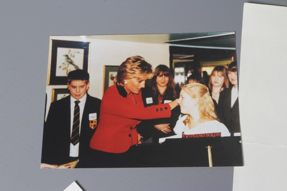 A SIGNED LETTER FROM PRINCESS DIANA on Kensington Palace paper Image