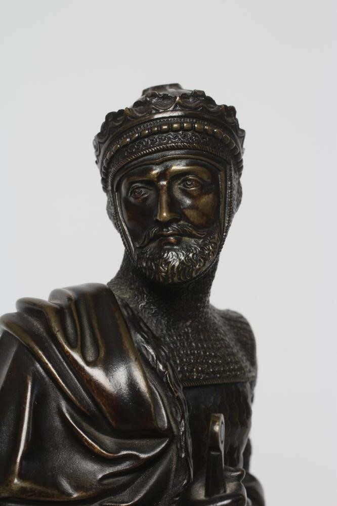 BRITISH SCHOOL (20th century) Bronze of a Medieval King wearing chainmail and holding a sword, Image