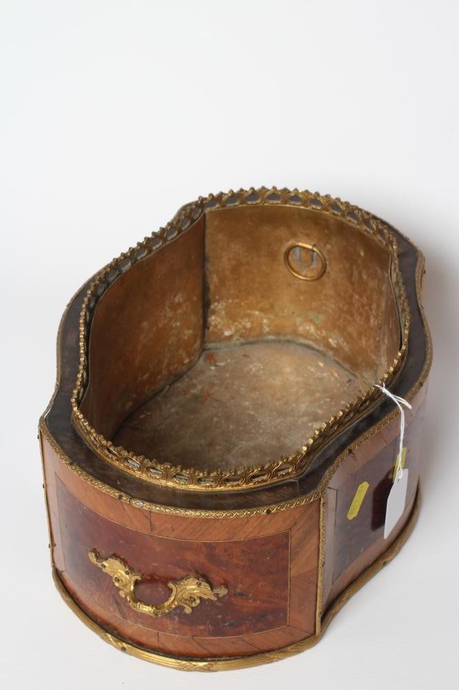 A LOUIS XV STYLE KINGWOOD AND BURR WALNUT JARDINIERE Image