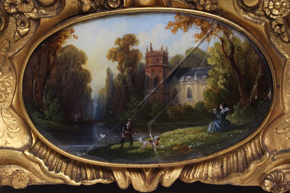 A GILT METAL ROCOCO REVIVAL JEWELLERY CASKET Image