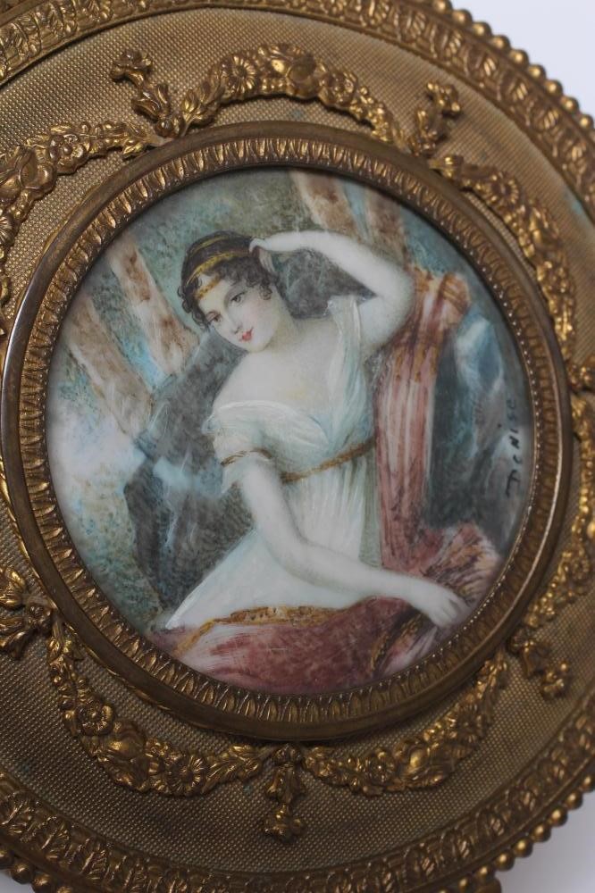 A LOUIS XV ORMOLU AND GILT METAL OVAL JEWELLERY BOX Image