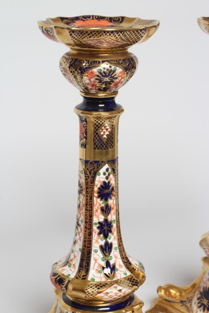 A PAIR OF ROYAL CROWN DERBY CHINA DOLPHN IMARI PATTERN ELECTRIC LAMP BASES Image