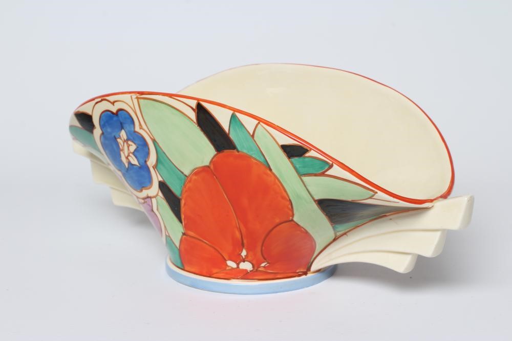 A CLARICE CLIFF FANTASQUE BIZARRE GARDENIA PATTERN POTTERY DAFFODIL BOWL Image