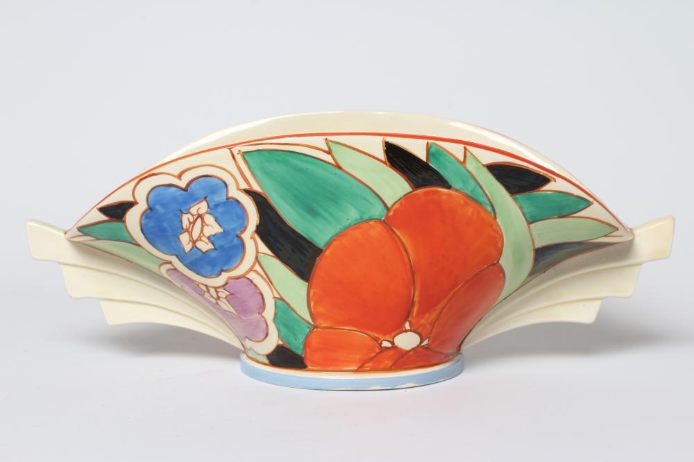 A CLARICE CLIFF FANTASQUE BIZARRE GARDENIA PATTERN POTTERY DAFFODIL BOWL Image