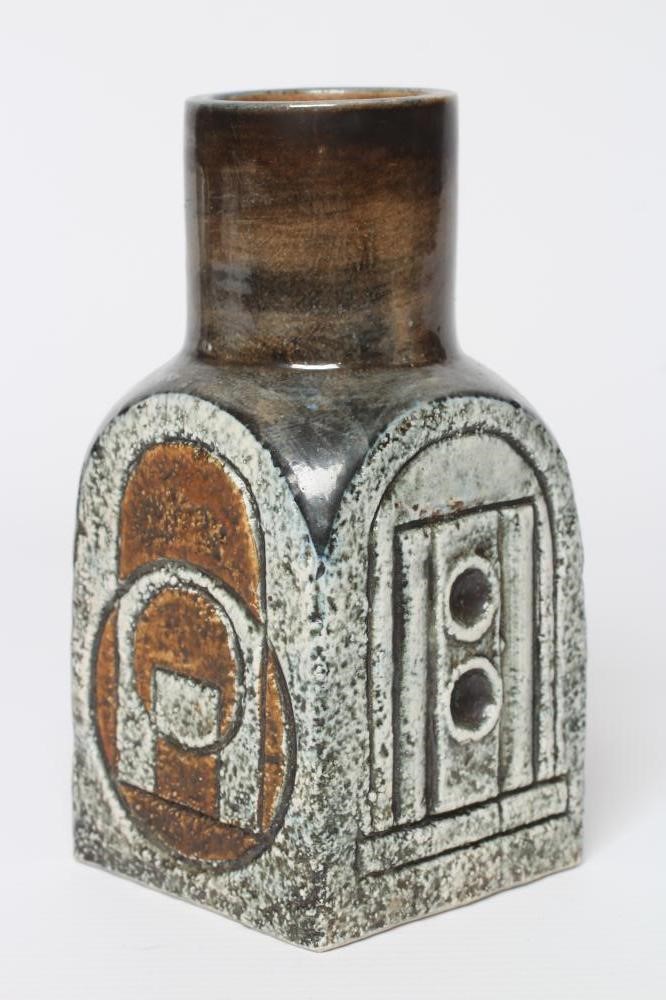 A TROIKA POTTERY SPICE JAR with typical incised panels by Jane Fitzgerald in shades of brown and Image
