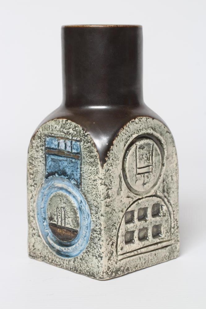 A TROIKA POTTERY SPICE JAR with typical incised panels by Jane Fitzgerald in shades of brown and Image