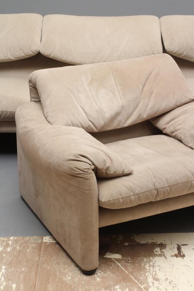 T T MAGISTRETTI (1920-2006) FOR CASSINA Image