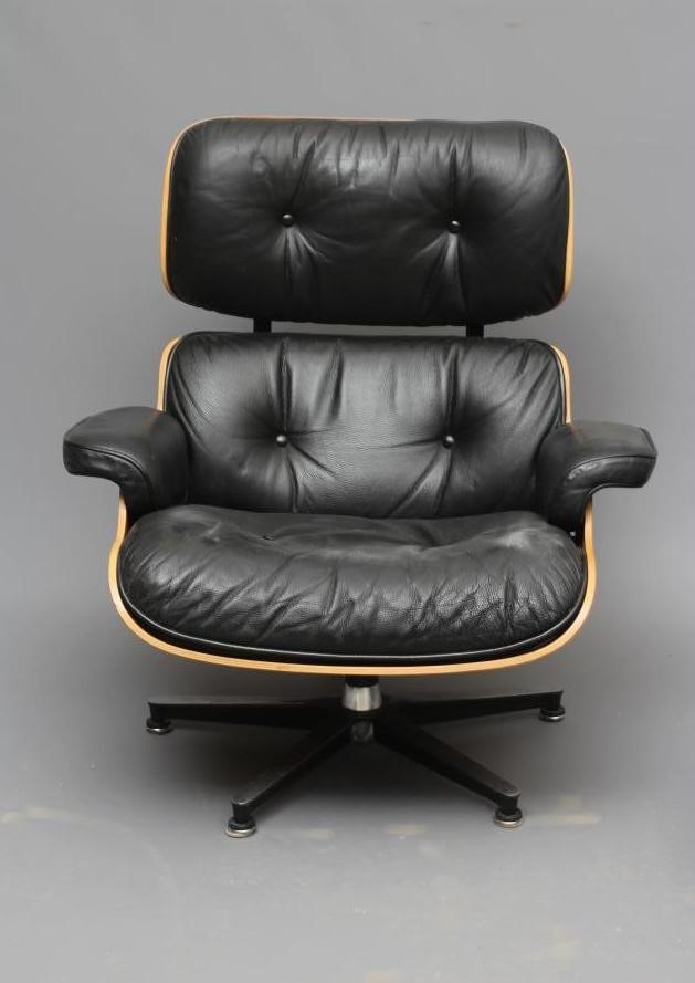 AFTER CHARLES AND RAY EAMES - A LOUNGE CHAIR '670' AND OTTOMAN '671' Image