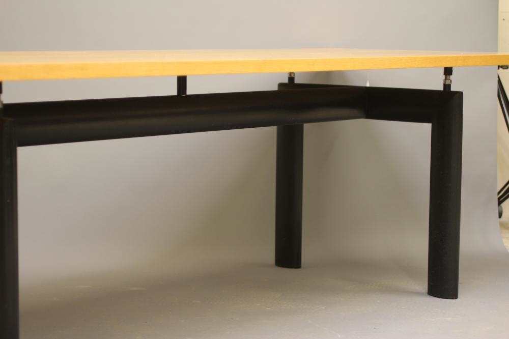 CASSINA IMAESTRI LC6 (LE CORBUSIER) - A DINING TABLE Image