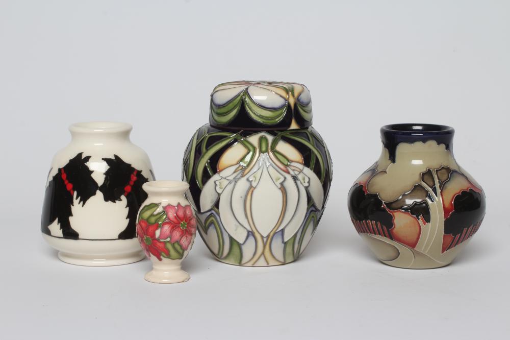 A MOORCROFT POTTERY CANINE COMPANION SMALL VASE Image