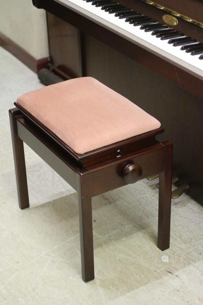 A KEMBLE OF LONDON CAMBRIDGE MODEL 10 UPRIGHT PIANO Image