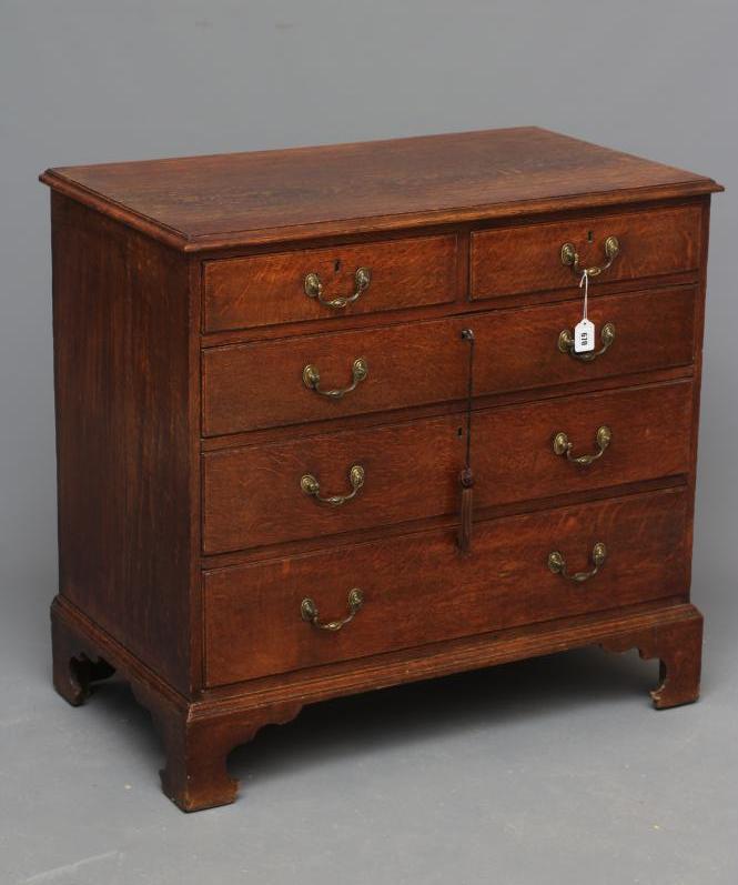 A GEORGIAN OAK STRAIGHT FRONT CHEST Image