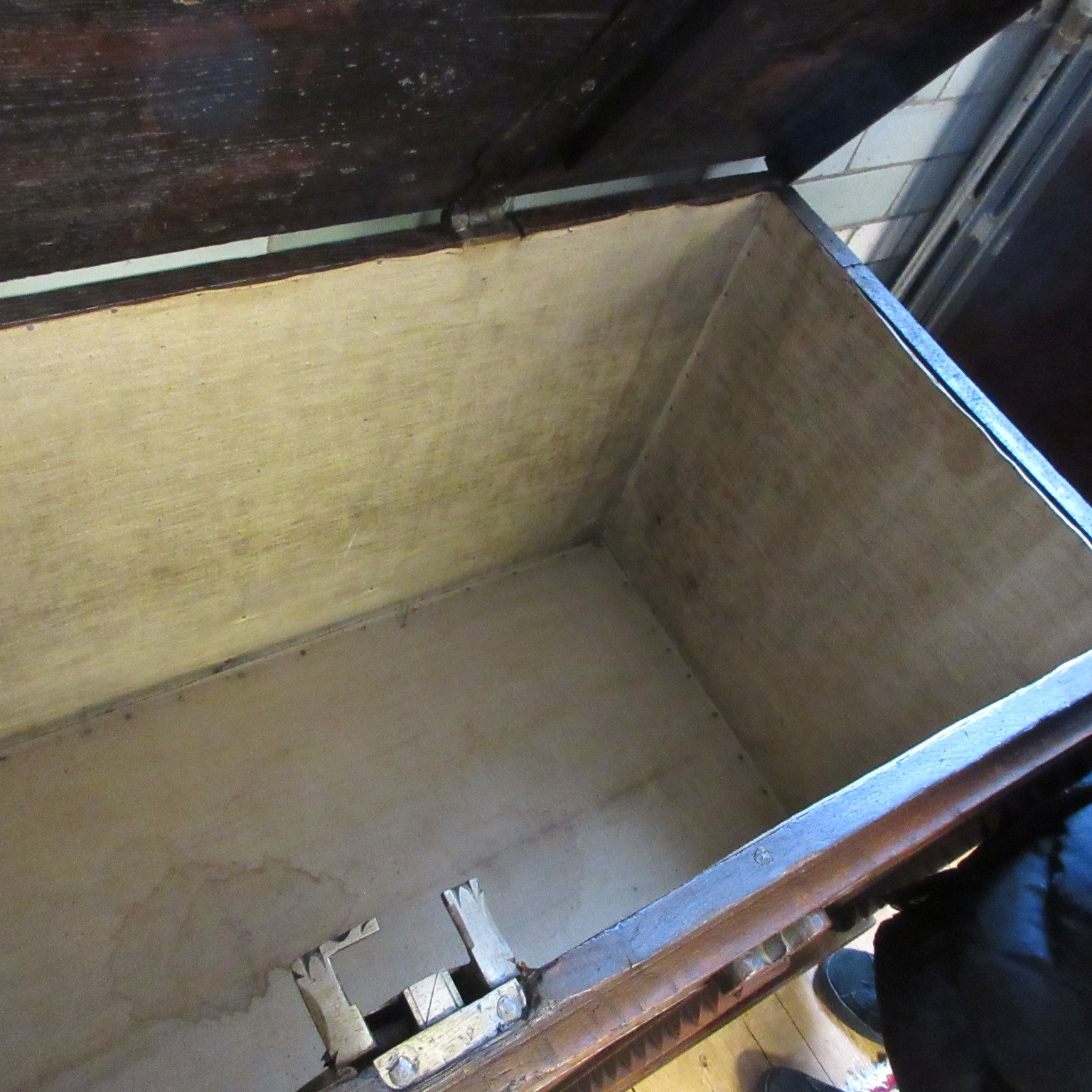 A NORTH EUROPEAN OAK BOARDED CHEST Image