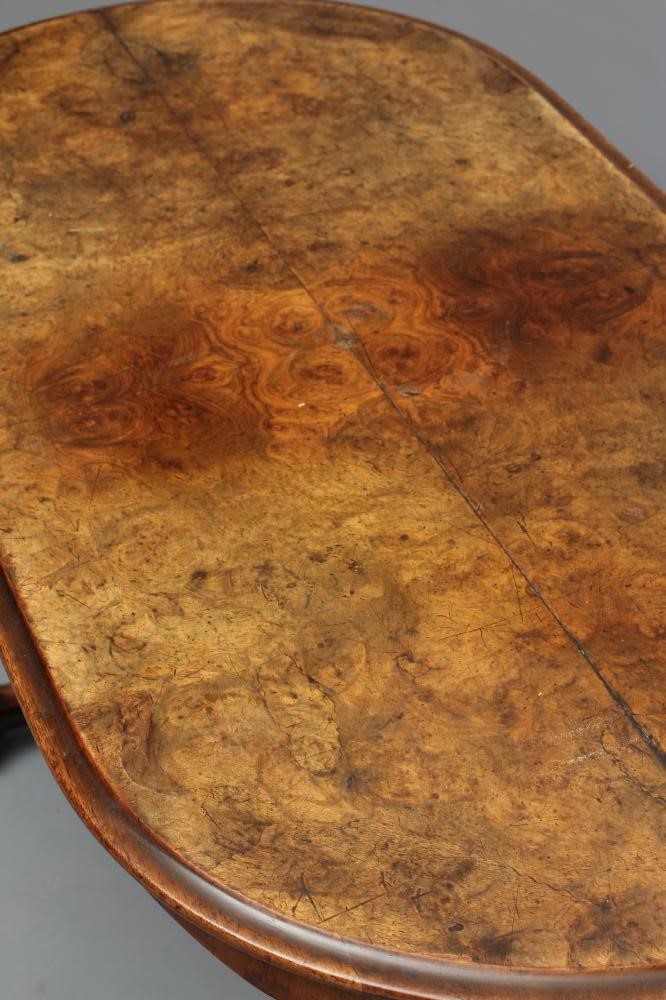 A VICTORIAN WALNUT PILLAR END CENTRE TABLE Image
