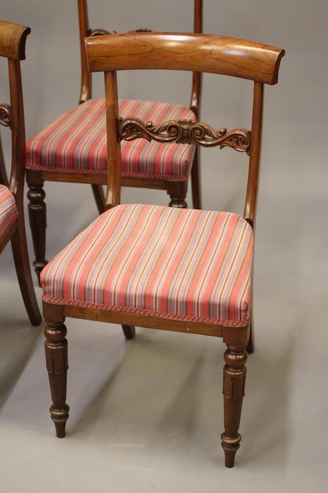 A SET OF SIX EARLY VICTORIAN ROSEWOOD DINING CHAIRS Image