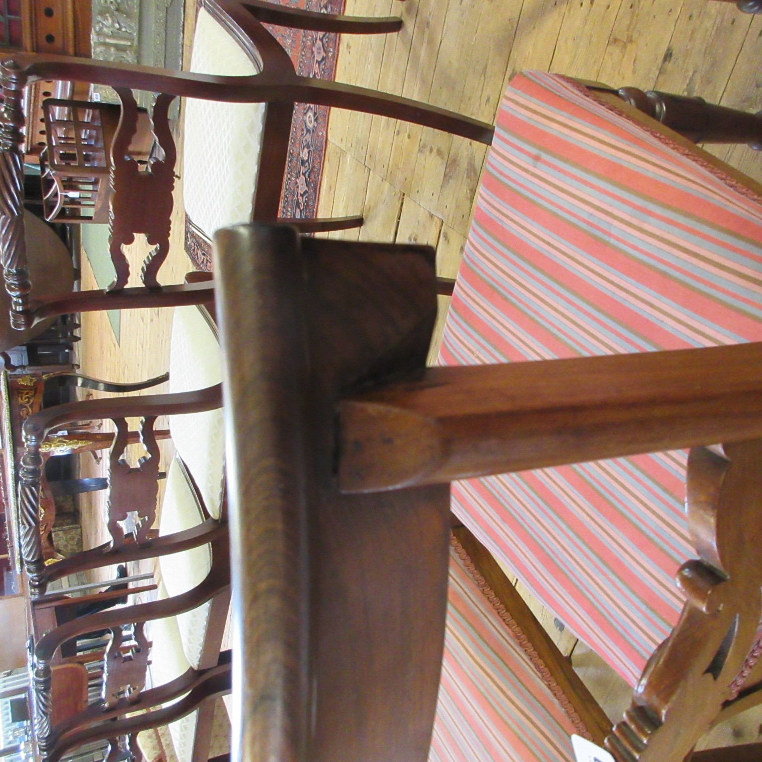 A SET OF SIX EARLY VICTORIAN ROSEWOOD DINING CHAIRS Image