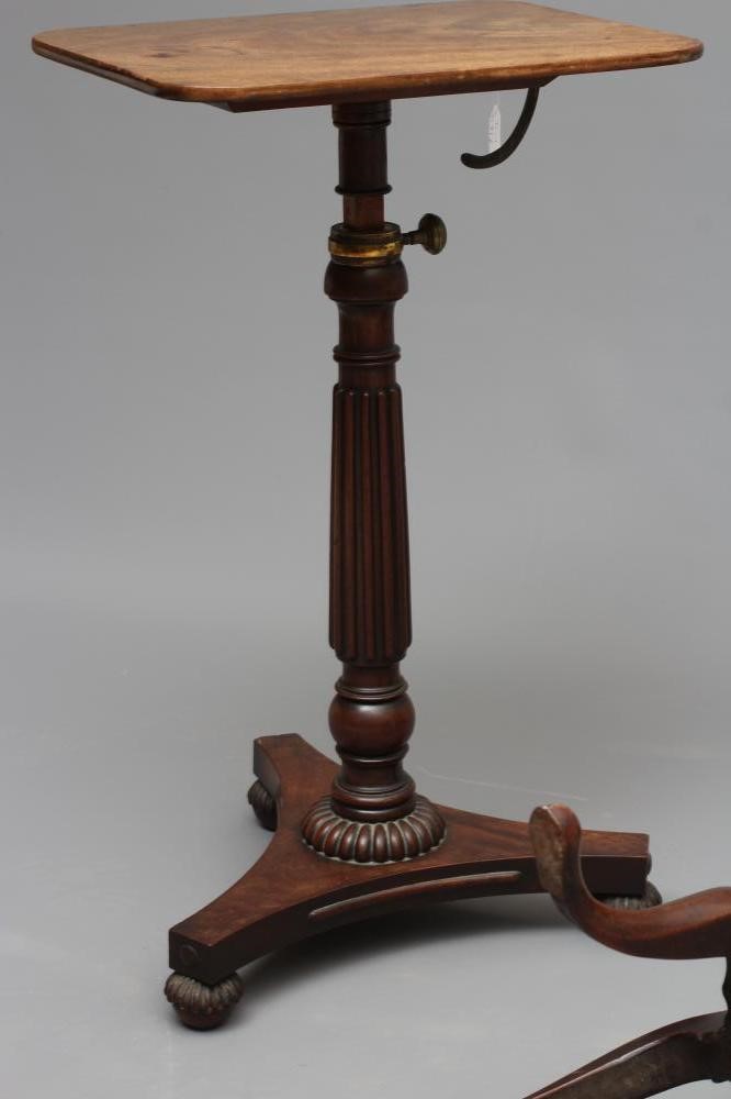 A REGENCY MAHOGANY READING TABLE Image