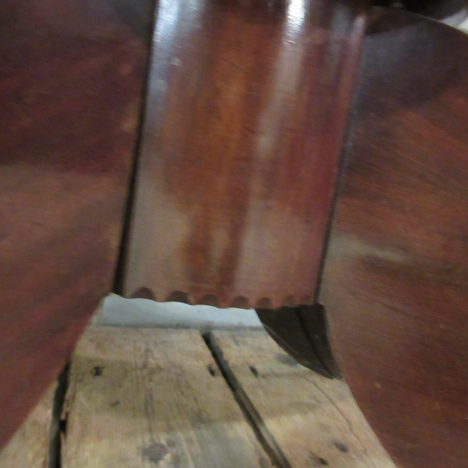 A REGENCY MAHOGANY FOLDING BREAKFAST TABLE Image