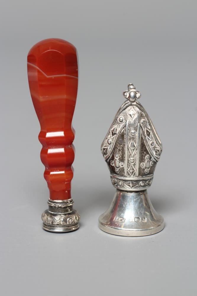 AN EDWARDIAN SILVER HAND SEAL by Lawrence Emanuel Image