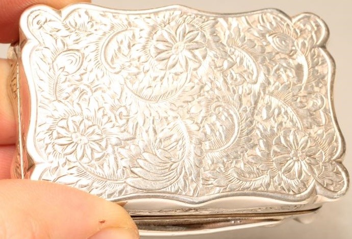 A VICTORIAN SILVER VINAIGRETTE Image