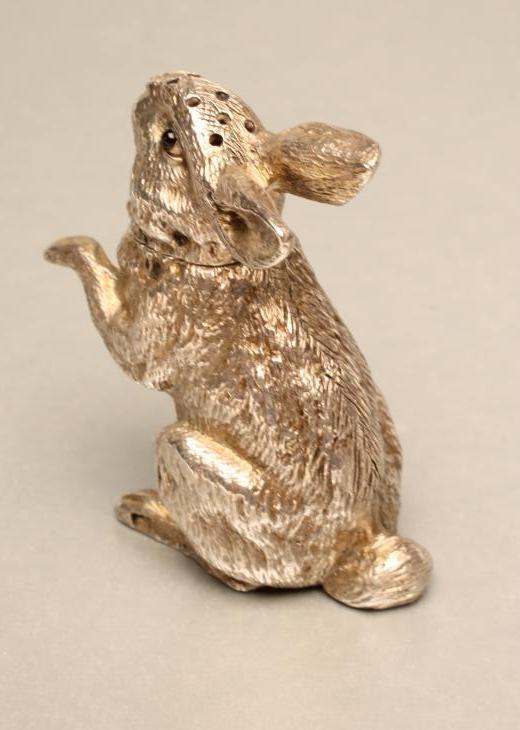 A LATE VICTORIAN SILVER NOVELTY PEPPERETTE Image