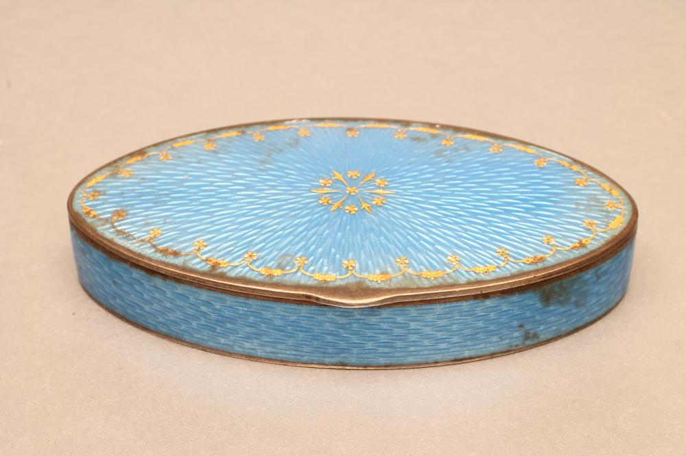 A CONTINENTAL ENAMELLED BOX Image