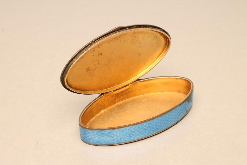 A CONTINENTAL ENAMELLED BOX Image