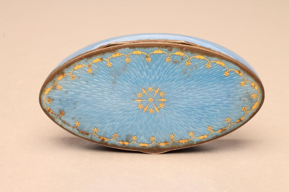A CONTINENTAL ENAMELLED BOX Image