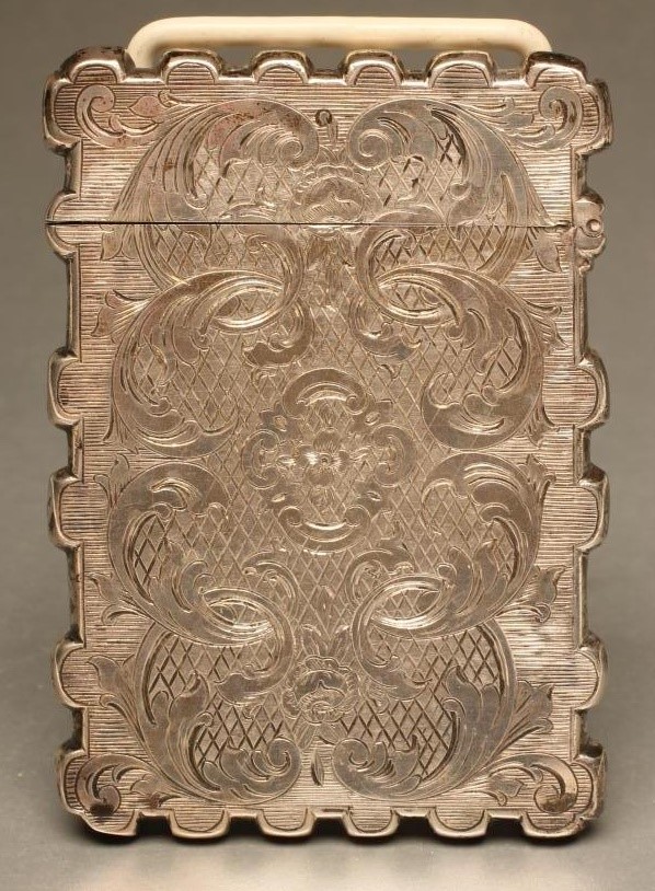 AN EARLY VICTORIAN SILVER VISITING CARD CASE Image