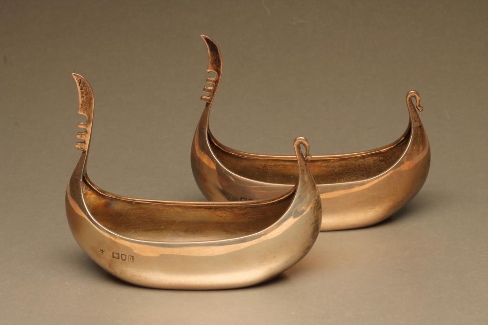 A LATE VICTORIAN COMPOSITE PAIR OF SILVER NOVELTY BONBON DISHES Image