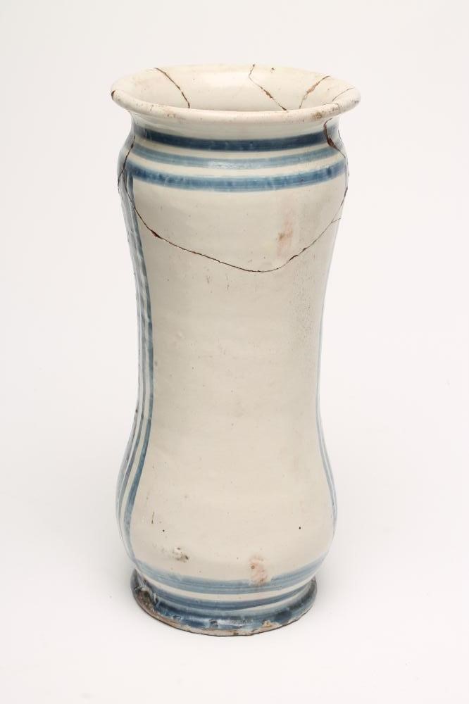 A SPANISH MAIOLICA ALBARELLO Image