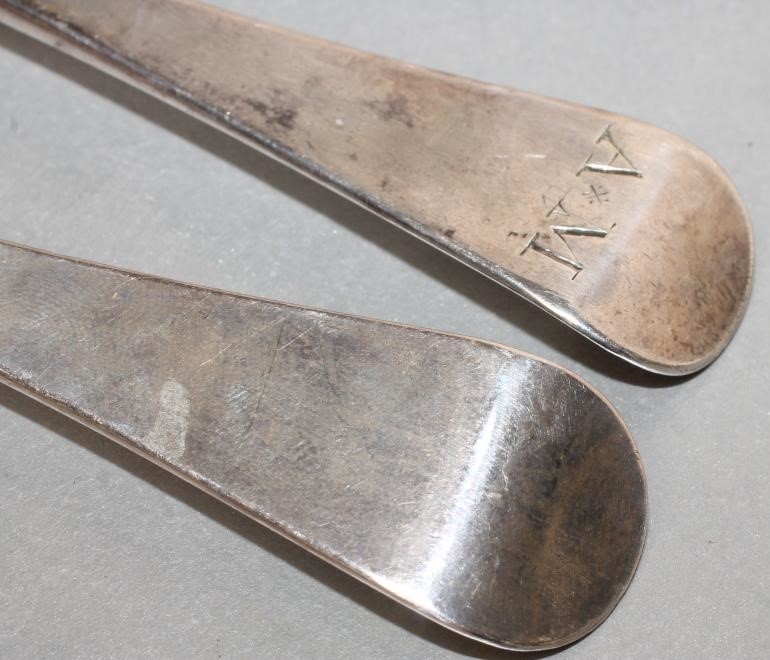 A PAIR OF GEORGE III SILVER TABLESPOONS Image