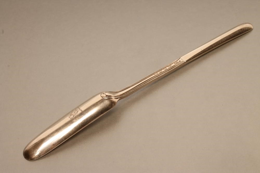 AN EARLY VICTORIAN SILVER MARROW SCOOP Image
