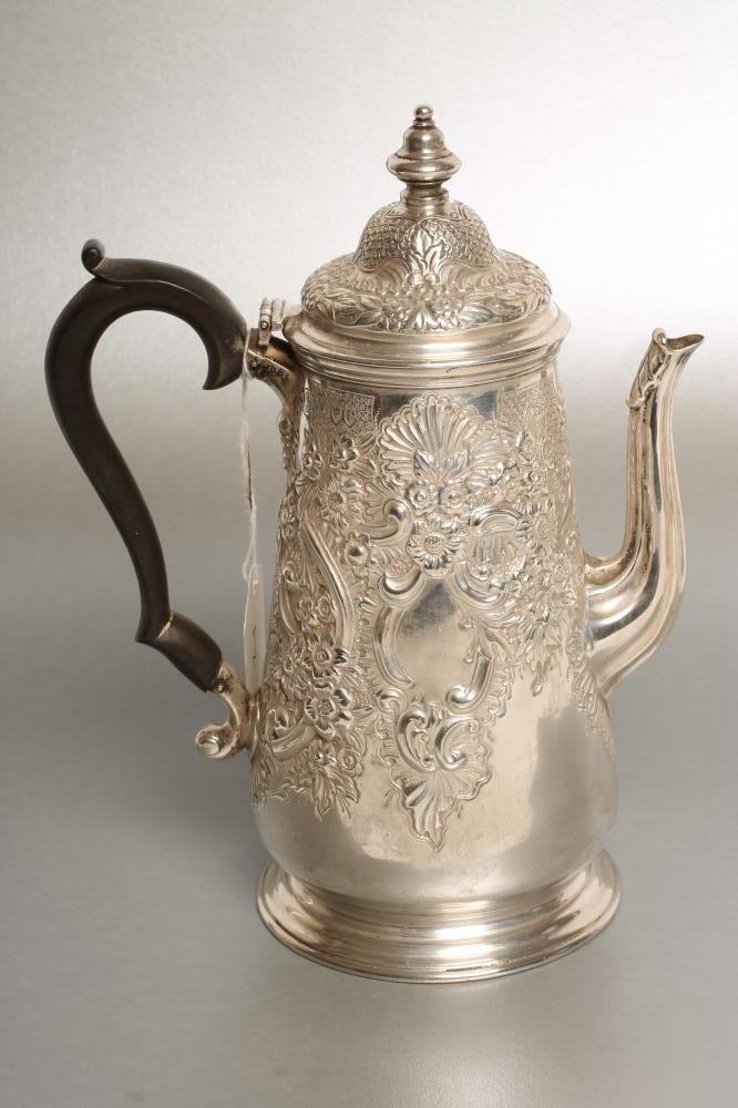 A LATE VICTORIAN SILVER COFFEE POT Image