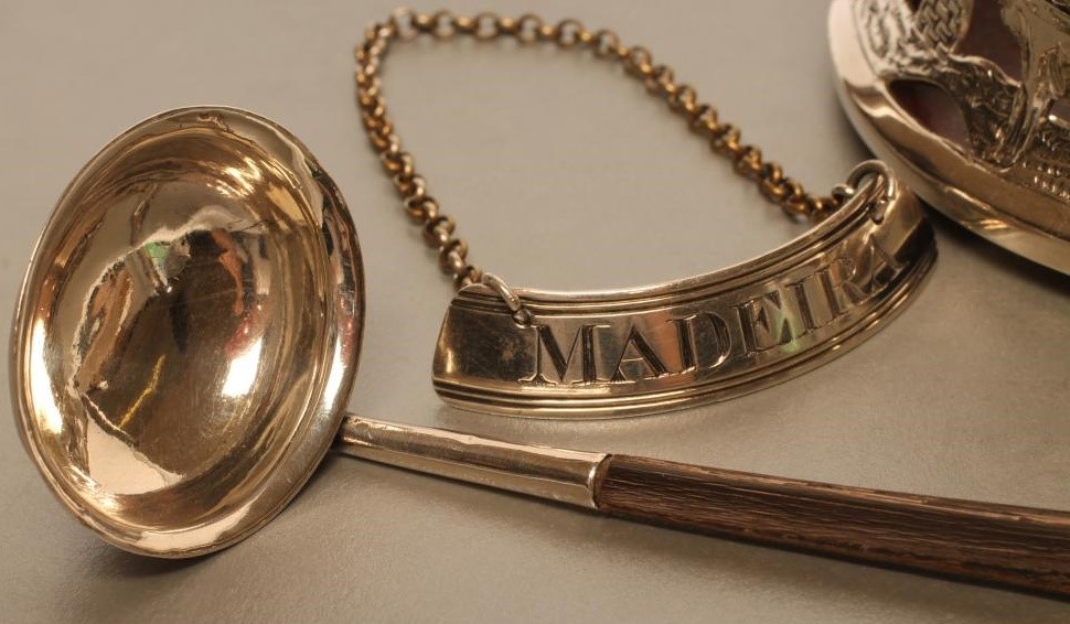 AN EDWARDIAN IRISH SILVER BOTTLE COASTER Image