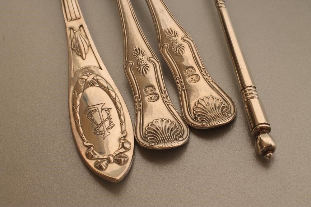 A PAIR OF SWEDISH SILVER TABLESPOONS Image