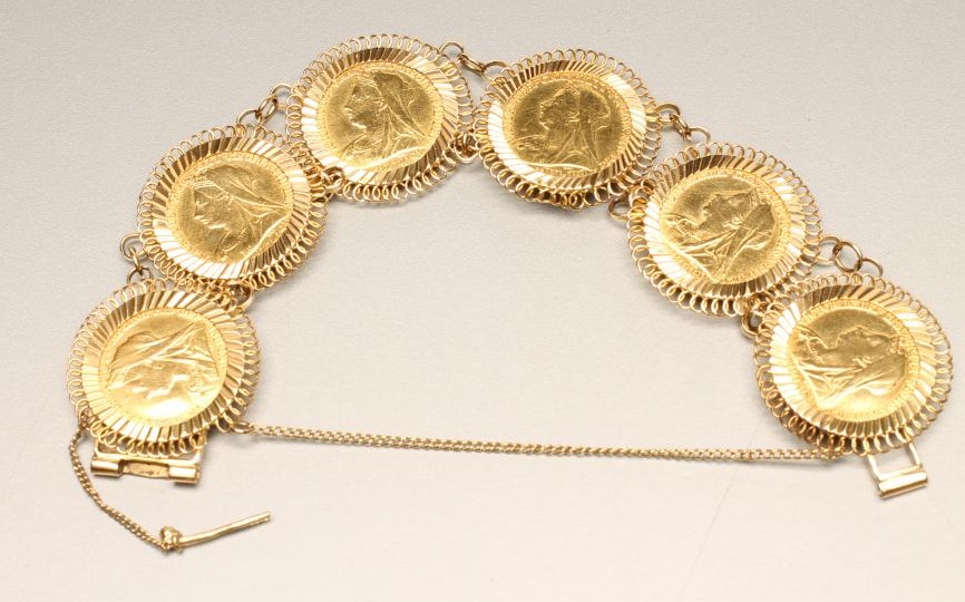 SIX VICTORIA GOLD HALF SOVEREIGNS Image