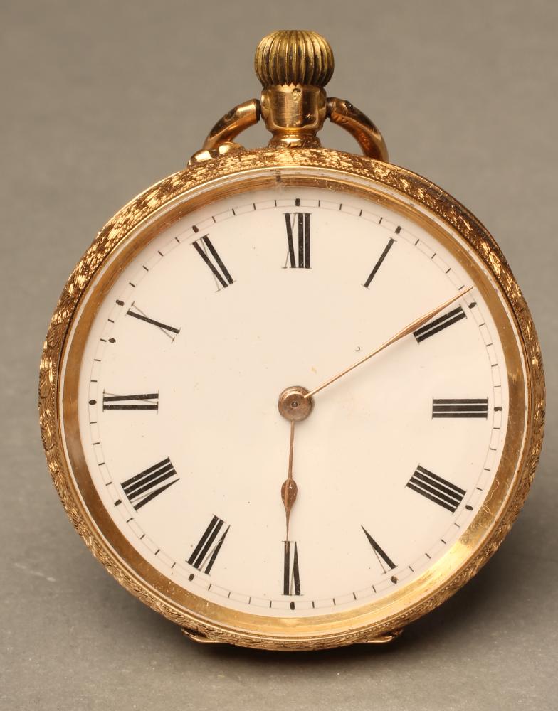 AN 18K GOLD SMALL TOP WIND POCKET WATCH Image