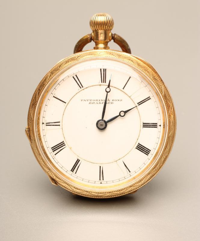 AN 18KT GOLD TOP WIND POCKET WATCH Image