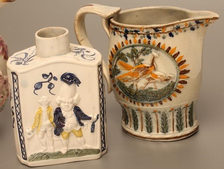 A PRATTWARE TEA CADDY Image