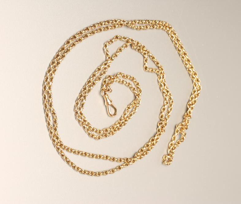 A FANCY LINK MUFF CHAIN with dog-clip fastener Image