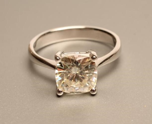 A SOLITAIRE MOISSANITE RING Image