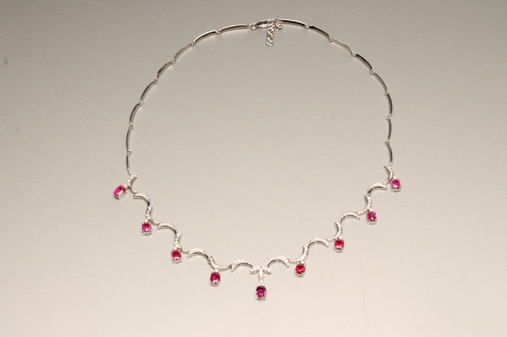 A MADAGASCAN RUBY AND DIAMOND NECKLACE Image