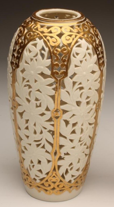 TWO GRAINGER & CO. WORCESTER PORCELAIN RETICULATED VASES Image
