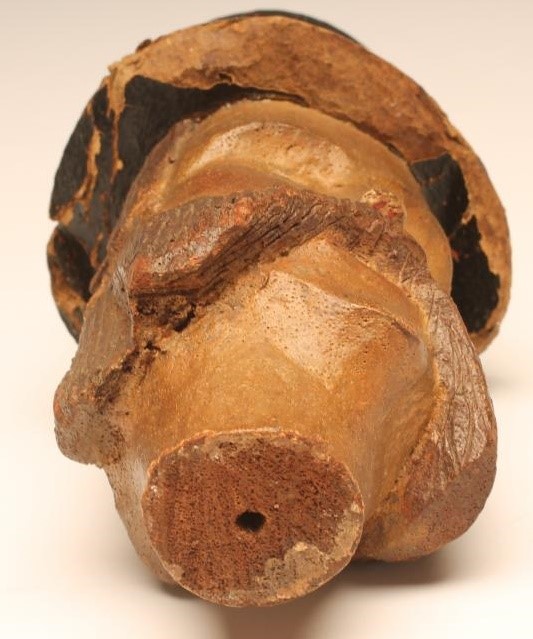 A NORTH AMERICAN DOUBLE SIDED NAIVE CARVING Image