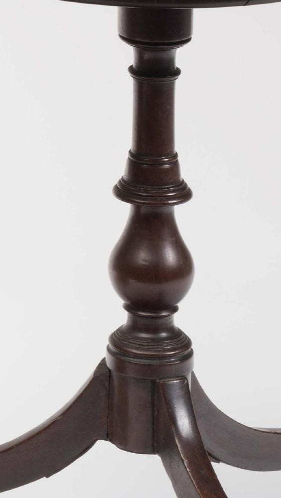 AN APPRENTICE PIECE MAHOGANY TABLE Image