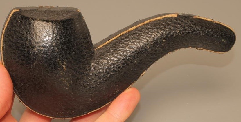 A MEERSCHAUM CALABASH PIPE Image