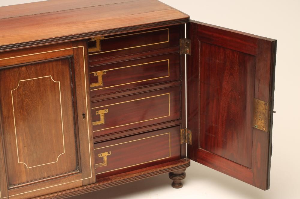A ROSEWOOD SPECIMEN TABLE CABINET Image